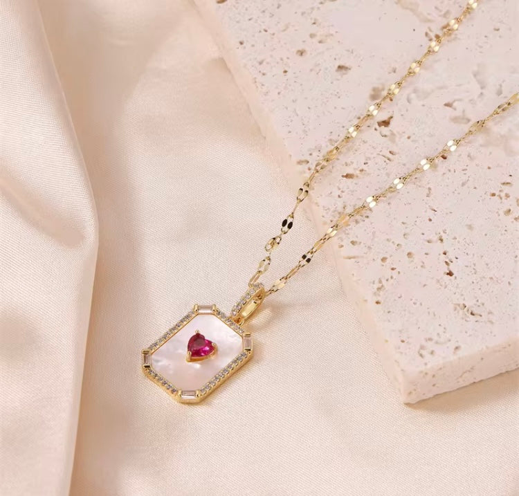 Mother of Pearl Anti Tarnish Necklace