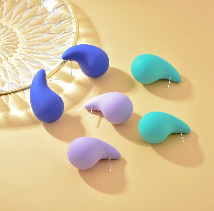 Matte finish ear studs
