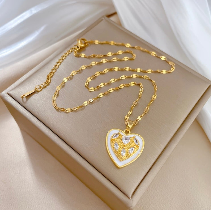 Eterna Glow Anti-Tarnish Necklace