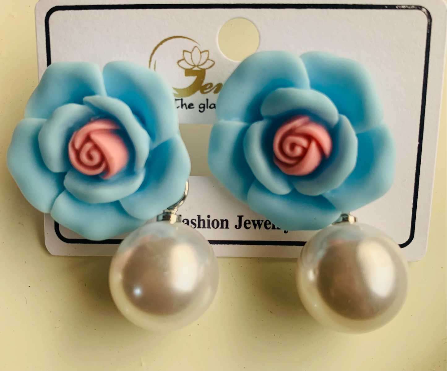 Pearl Drop Flower