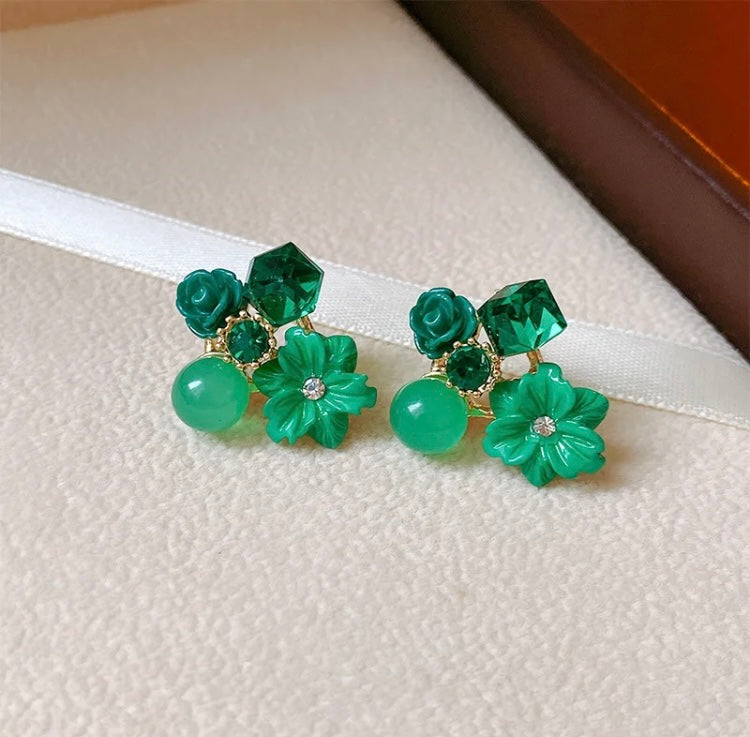 Green crystal Earrings