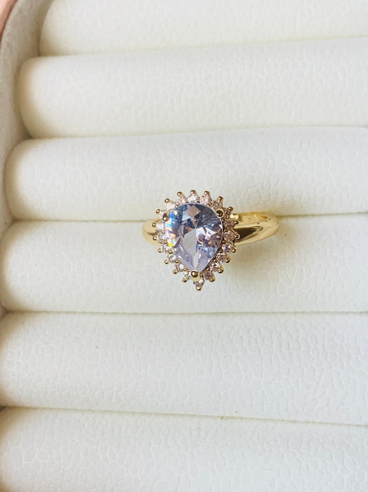 Golden Petal crystal Ring