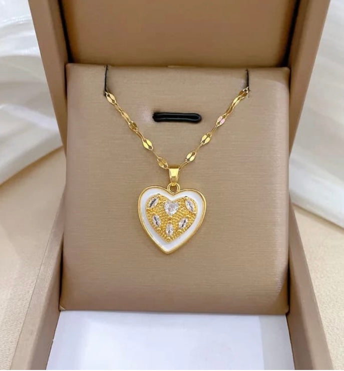 Eterna Glow Anti-Tarnish Necklace