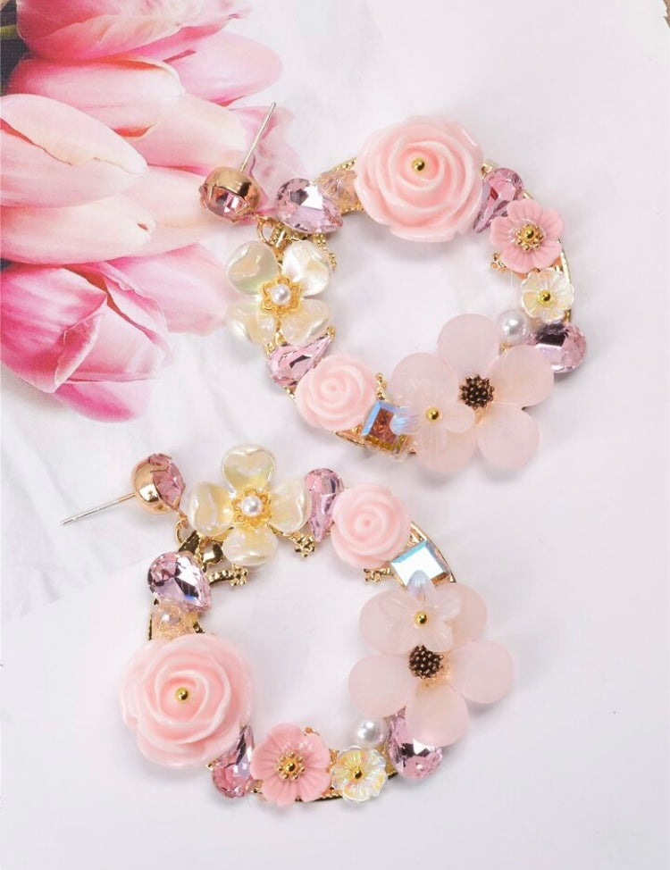 Luxury Style Acrylic Pearl & Flower Hoop Earrings In Pink Color