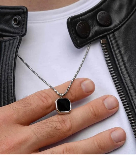 Black box stylish stainless steel chain pendant
