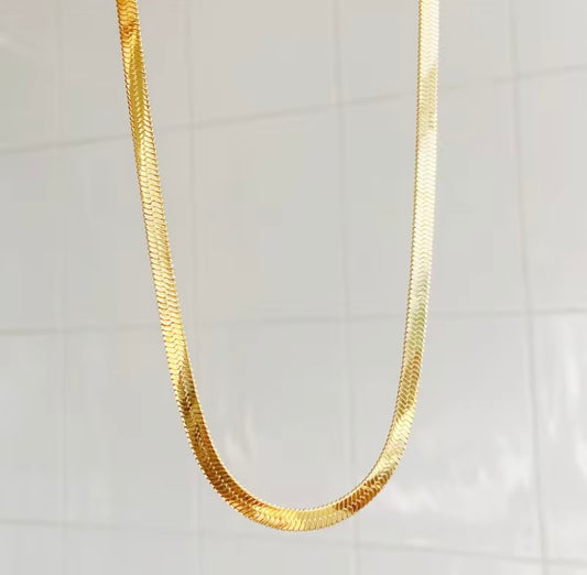 Divine women Snake chain