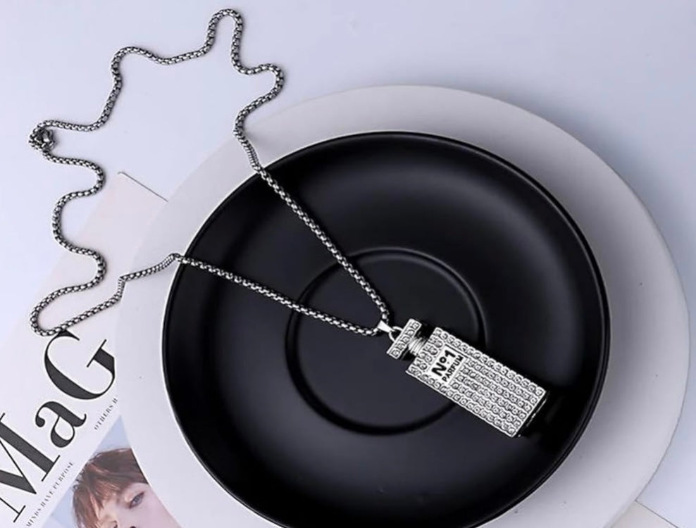 Stone drop GenZ chain pendant