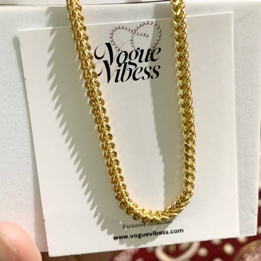 Royal Box chain