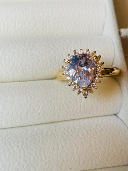 Golden Petal crystal Ring