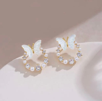 Circle cute studs
