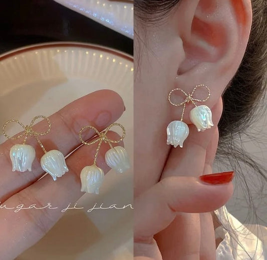 White Tulip Bowknot Earring