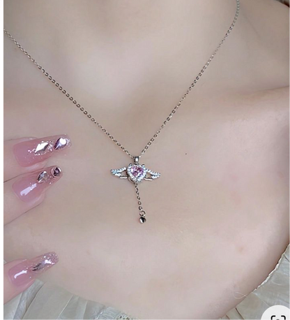 Toned Wings Necklace