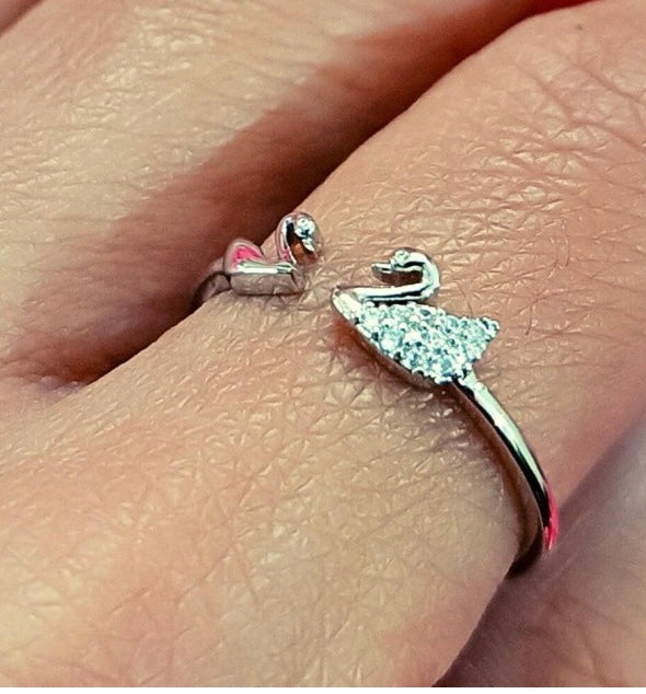 Minimalist Love Duck Ring